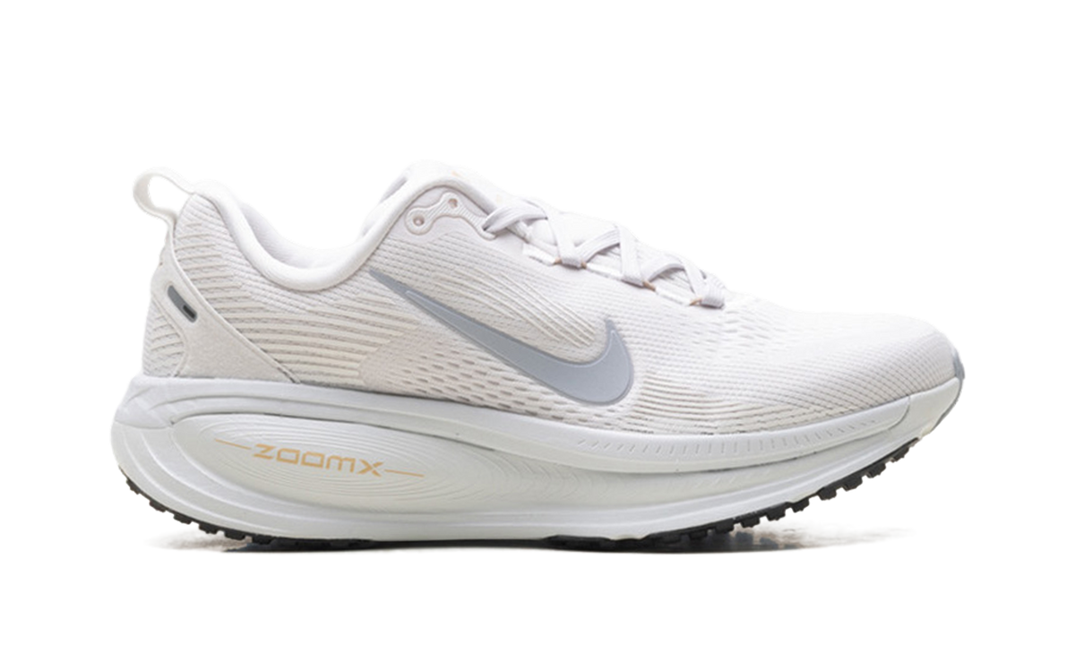 Vomero 18 WMNS"Vast Grey Summit White" HM6804 007