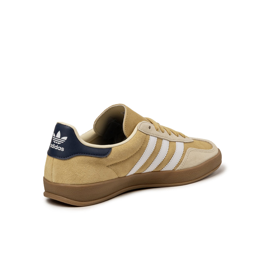 Gazelle Indoor