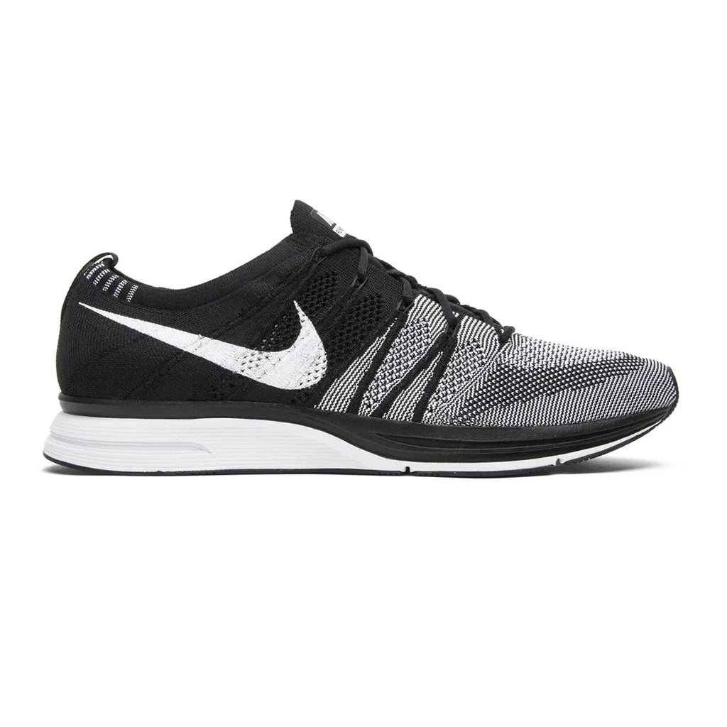 Nike Flyknit Trainer 'Oreo' (2018)