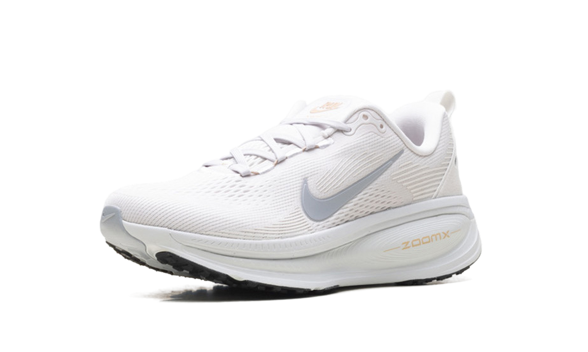 Vomero 18 WMNS"Vast Grey Summit White" HM6804 007